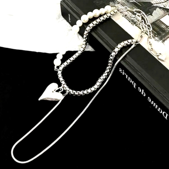 NECKLACE SILVER & WHITE HIP HOP STREETWEAR HEART & PEARLS - Picture 3 of 4